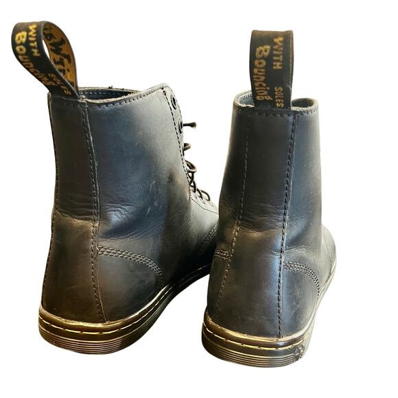 Dr. Martens Tobias 8-Eye Boots – Black Leather AirWair Soles EU 42 - Picture 3 of 6